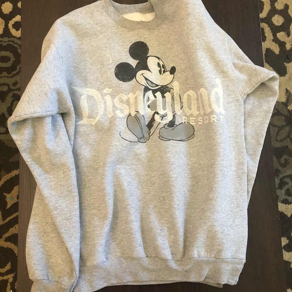 Disneyland sweatshirt